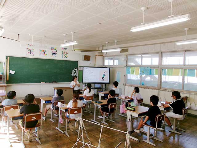 伊勢市立東大淀小学校