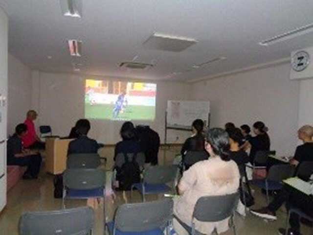 豊島区立巣鴨図書館